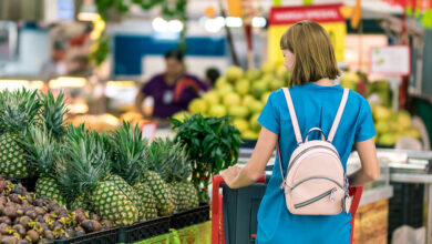 Grocery shopping, comparing Fetch and Ibotta cash-back apps